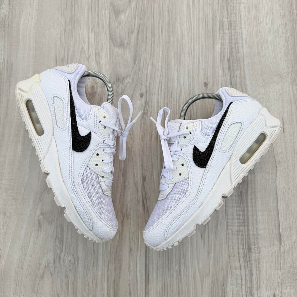 Nike Air Max 90 White Black Snakeskin – Women’s Size 8.5